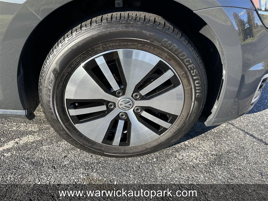 used 2019 Volkswagen e-Golf car, priced at $14,968
