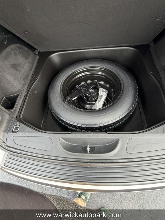 used 2020 Jeep Grand Cherokee car, priced at $27,995