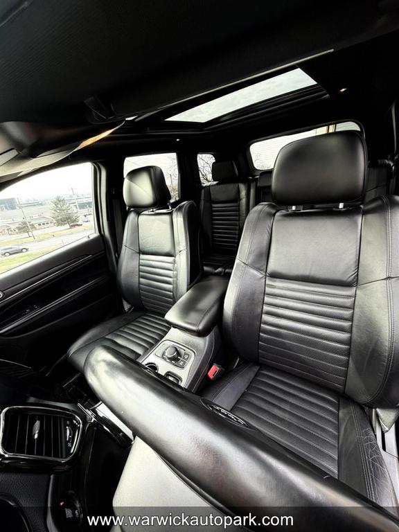 used 2020 Jeep Grand Cherokee car, priced at $27,995