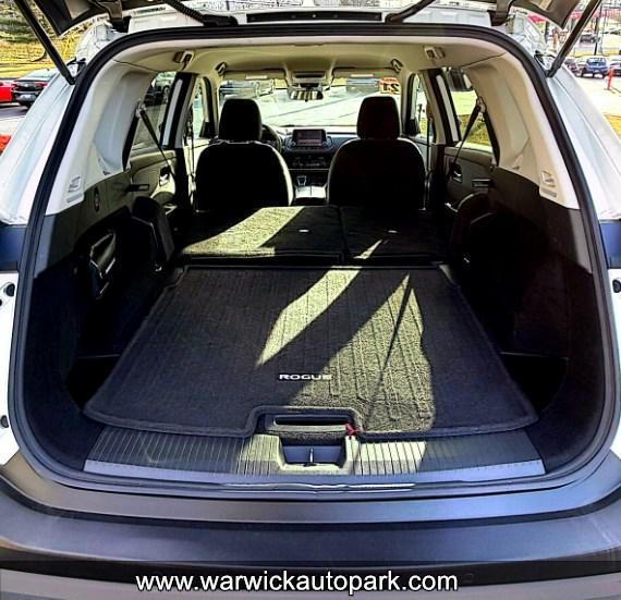 used 2021 Nissan Rogue car, priced at $19,995