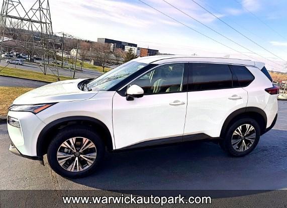 used 2021 Nissan Rogue car, priced at $19,995