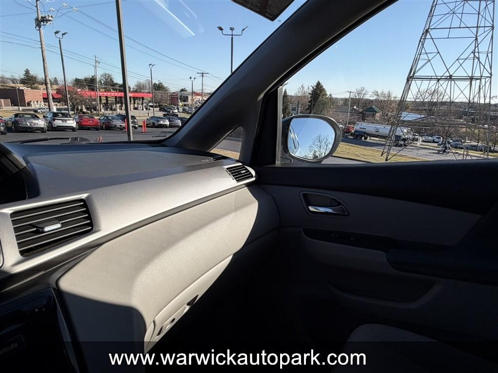 used 2014 Honda Odyssey car, priced at $15,995