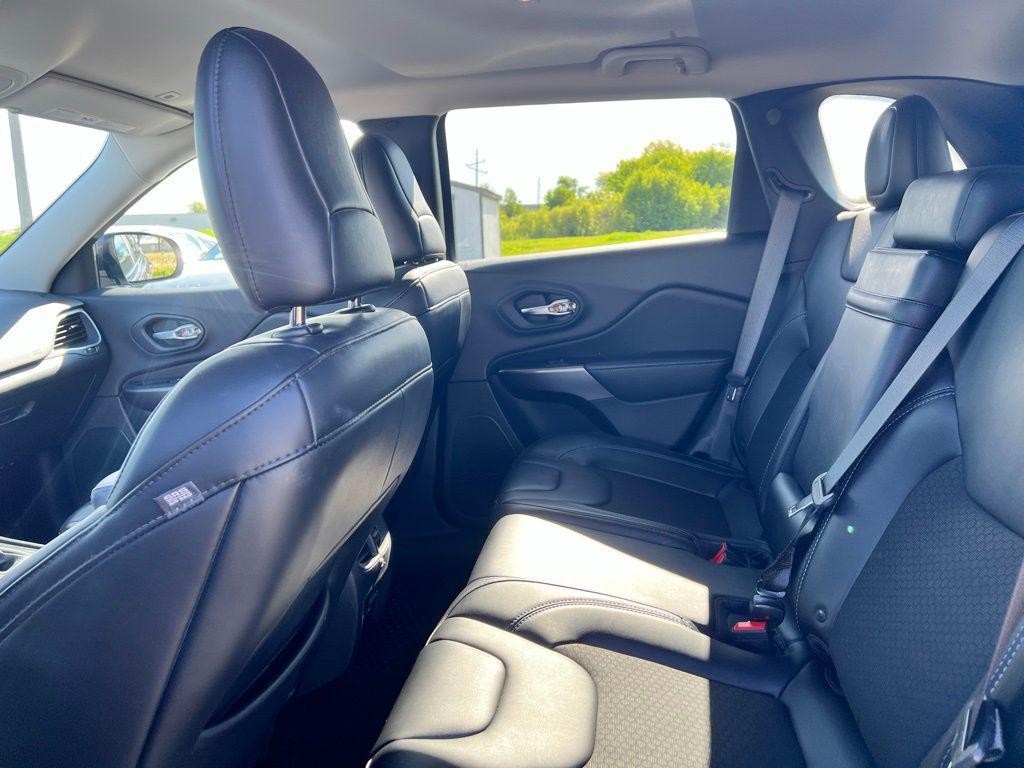 used 2019 Jeep Cherokee car, priced at $17,900