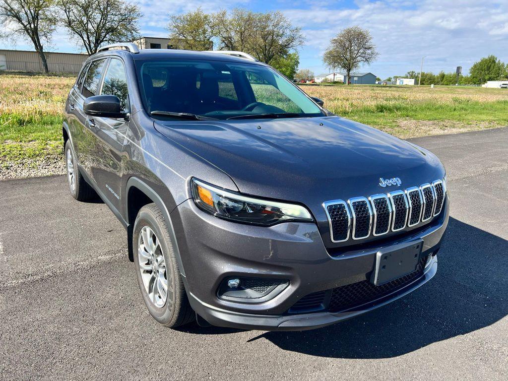 used 2019 Jeep Cherokee car, priced at $17,900