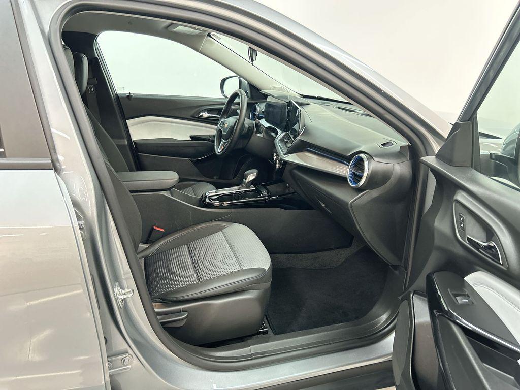 used 2025 Chevrolet Trax car, priced at $21,100
