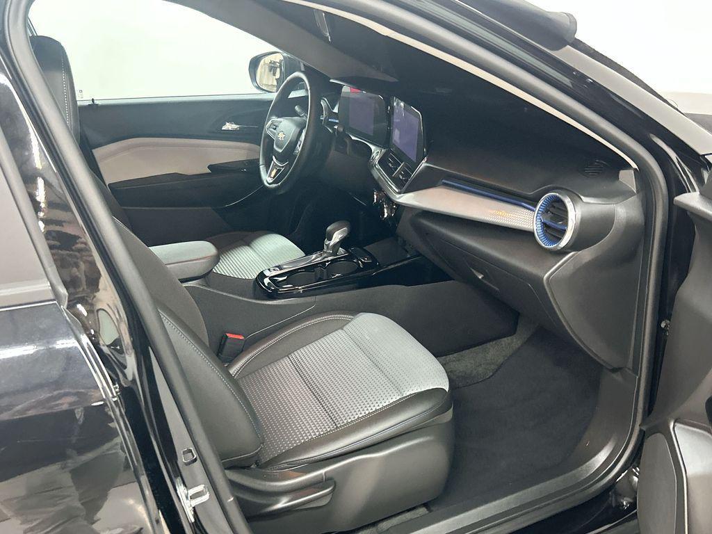 used 2025 Chevrolet Trax car, priced at $20,100