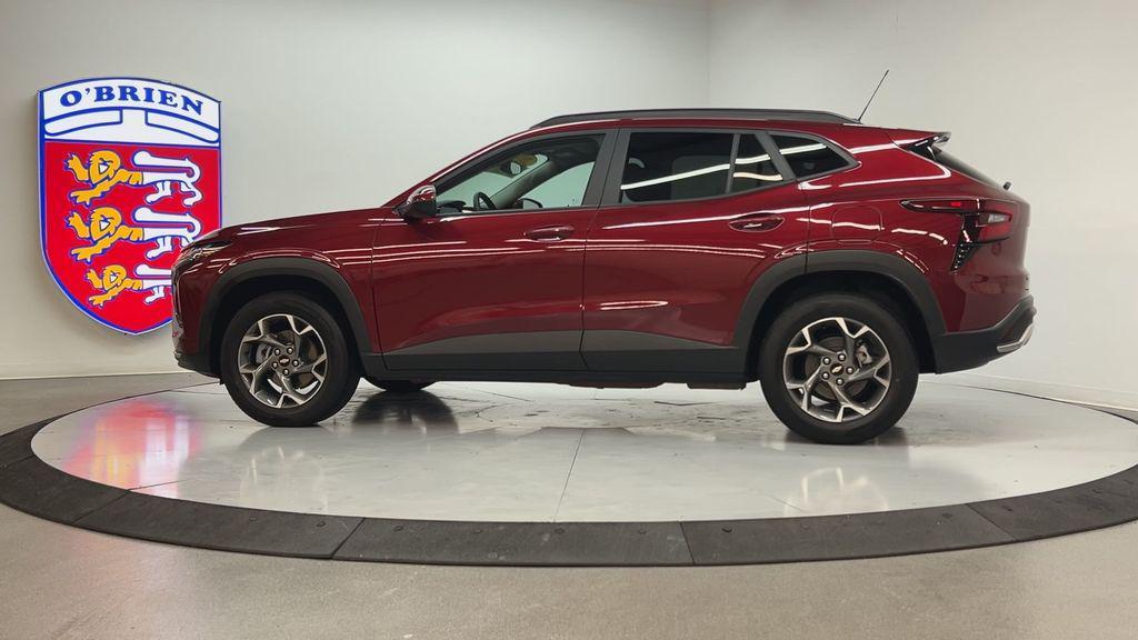 used 2025 Chevrolet Trax car, priced at $21,000