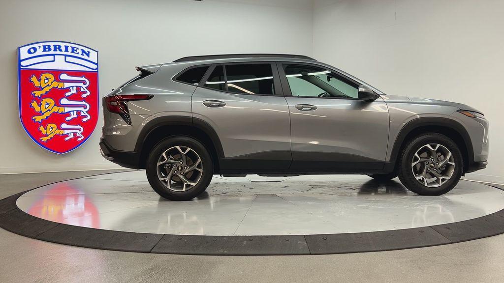 used 2025 Chevrolet Trax car, priced at $21,000