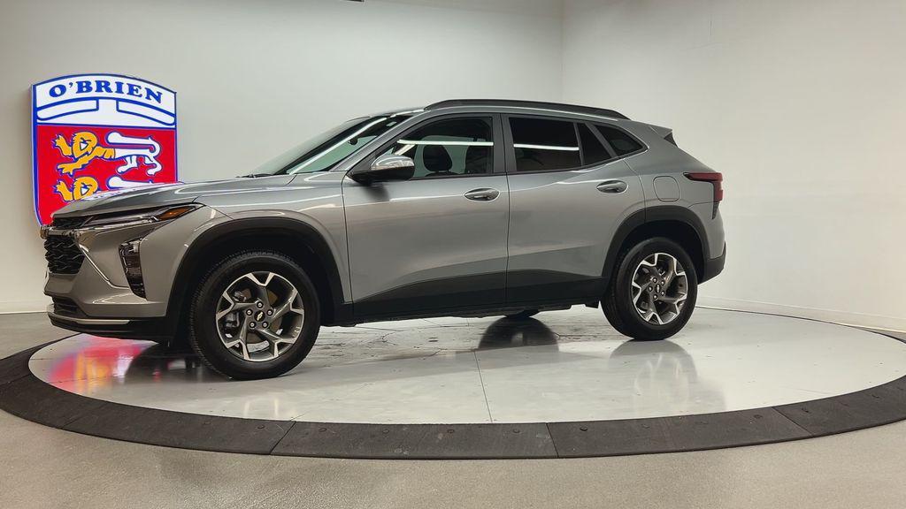 used 2025 Chevrolet Trax car, priced at $21,000