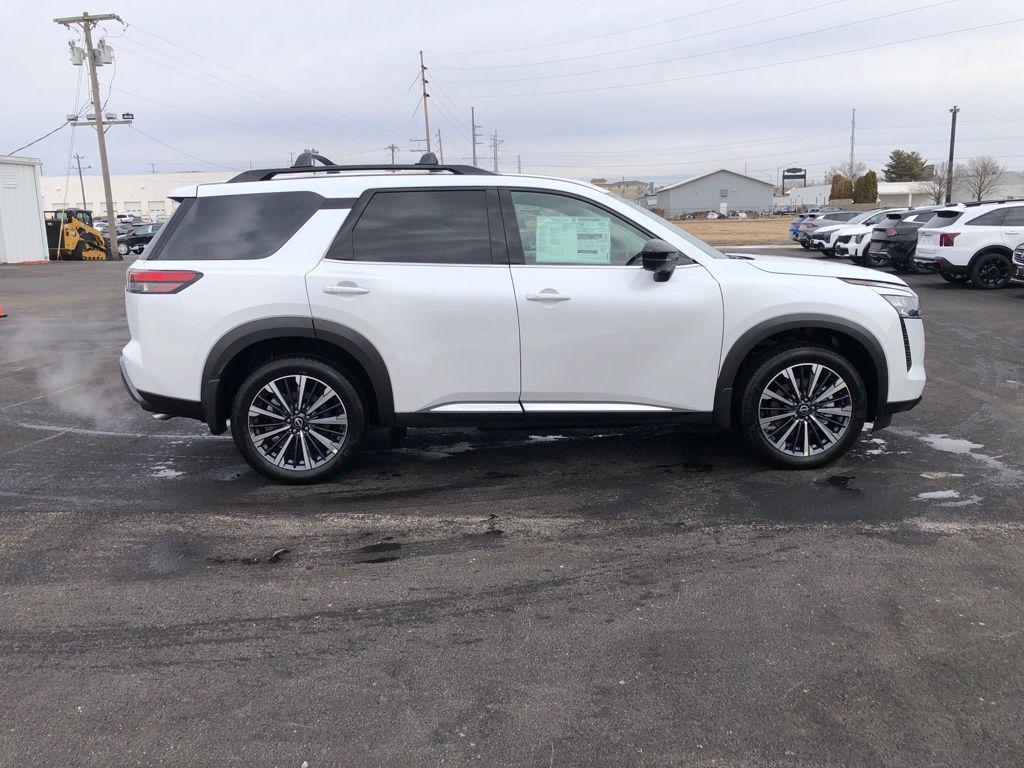 new 2026 Nissan Pathfinder car, priced at $48,700