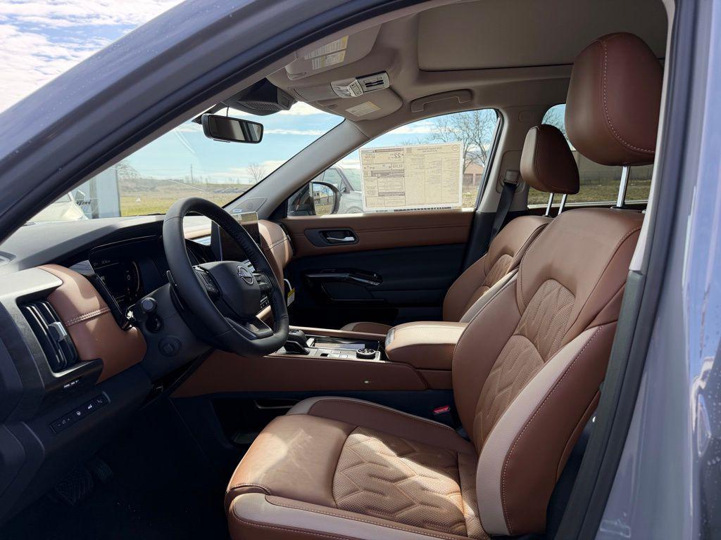 new 2026 Nissan Pathfinder car, priced at $49,779