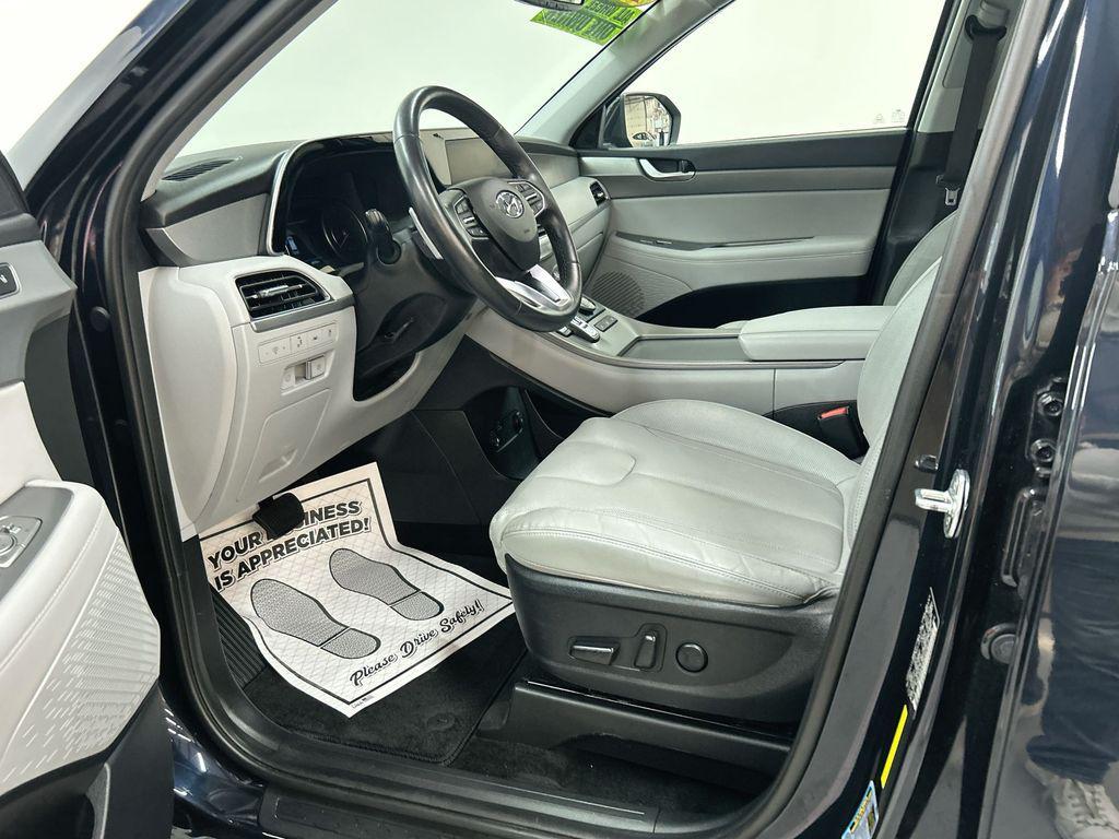 used 2022 Hyundai Palisade car, priced at $29,300