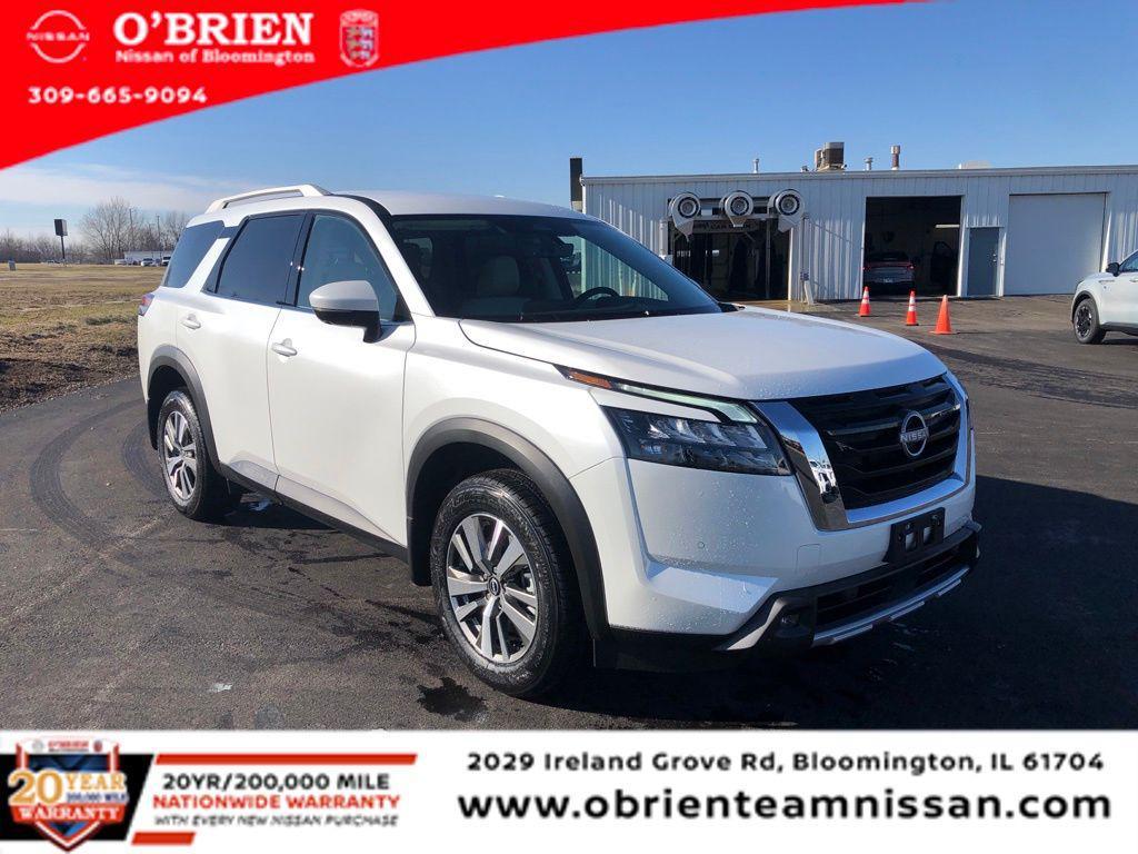 new 2025 Nissan Pathfinder car, priced at $39,607