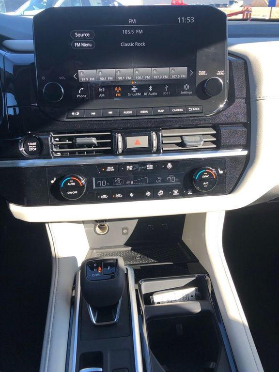 new 2025 Nissan Pathfinder car, priced at $39,607