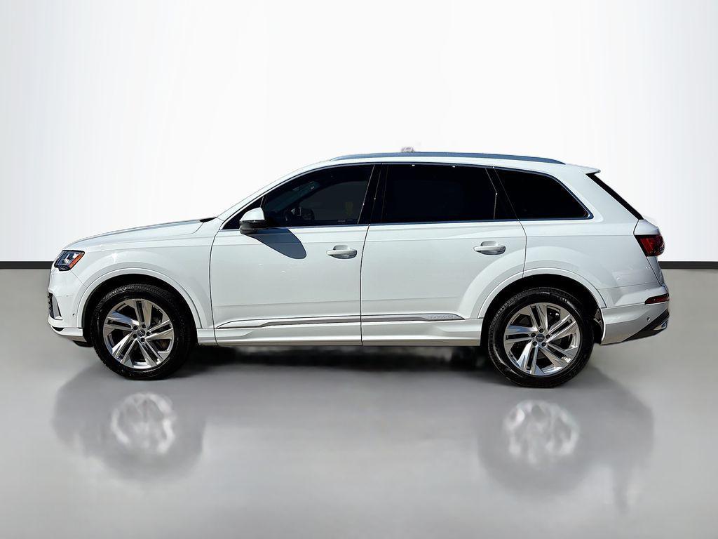 used 2020 Audi Q7 car, priced at $23,599