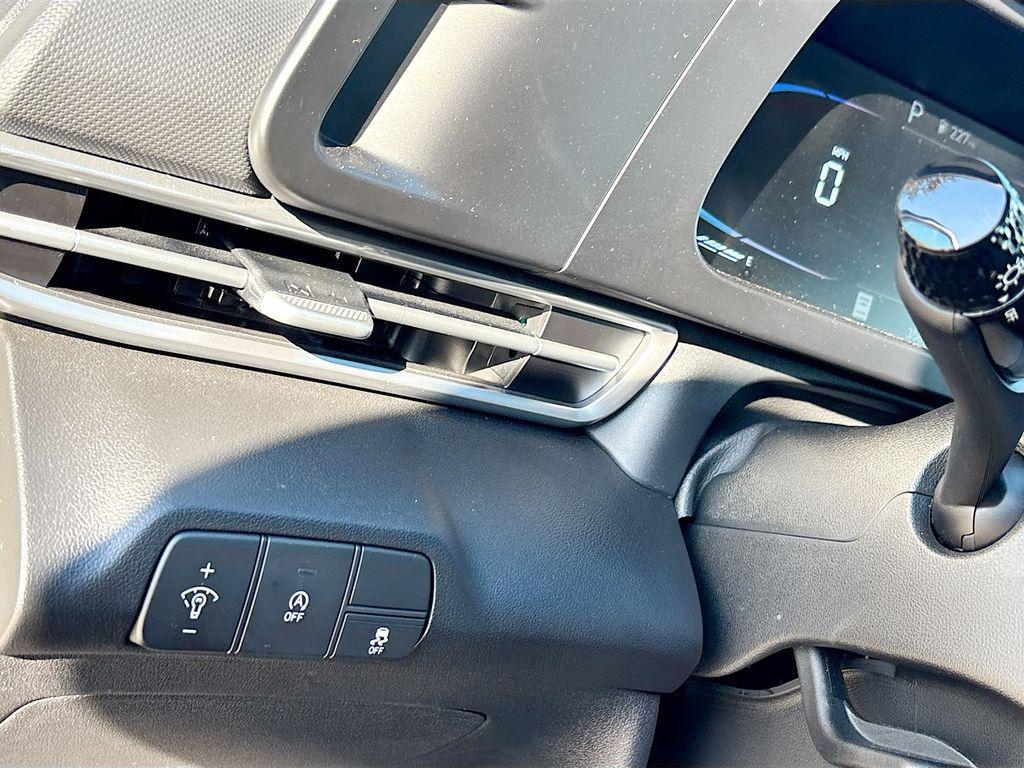 used 2025 Hyundai Elantra car, priced at $19,995