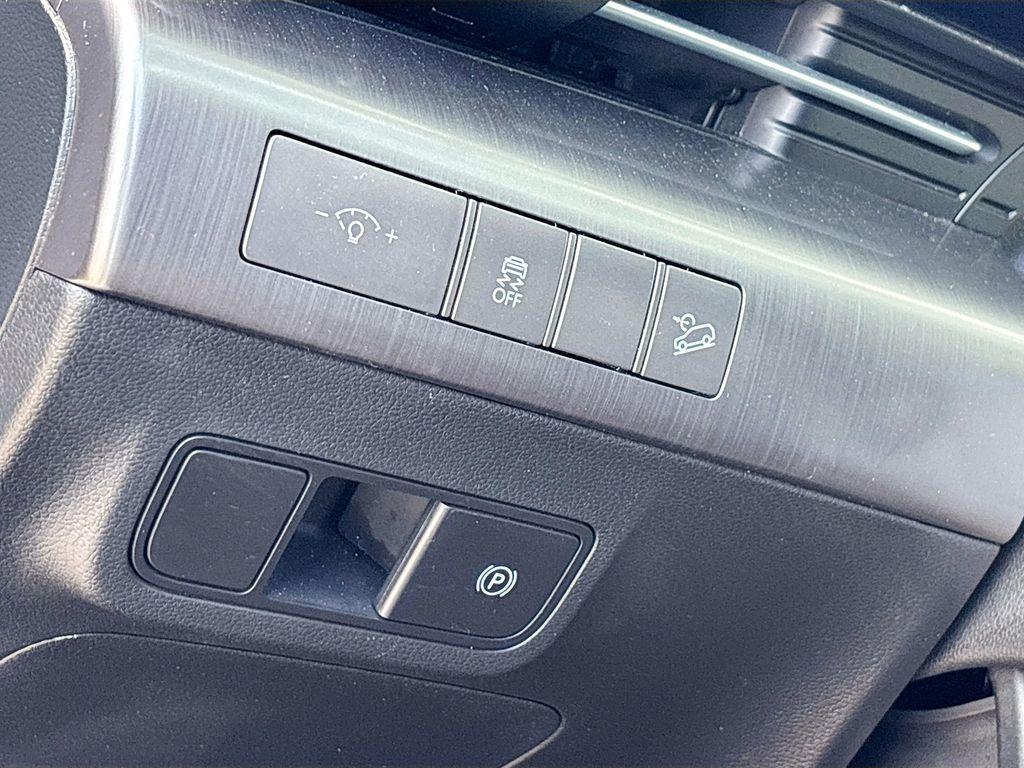 used 2025 Hyundai Kona car, priced at $17,951