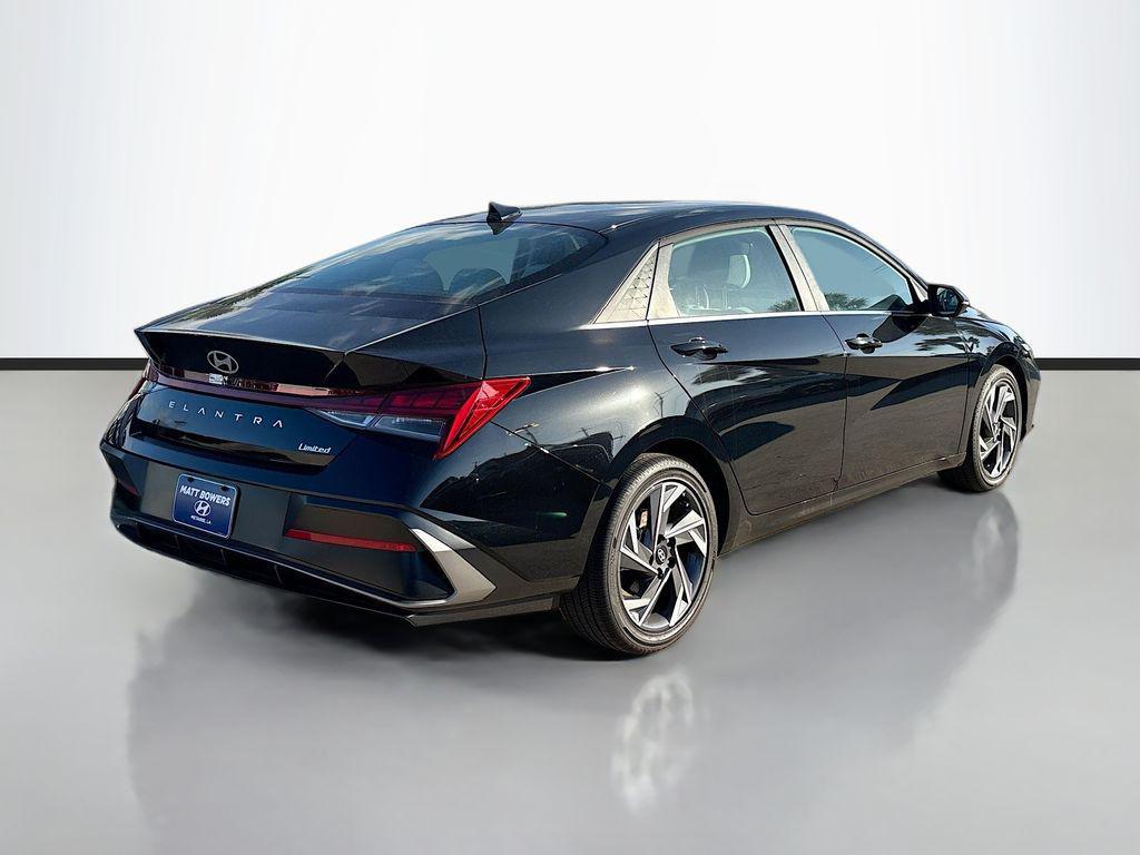 new 2025 Hyundai Elantra car, priced at $26,381