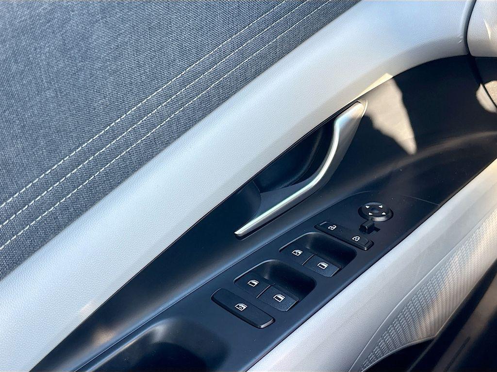 new 2025 Hyundai Elantra car, priced at $26,381