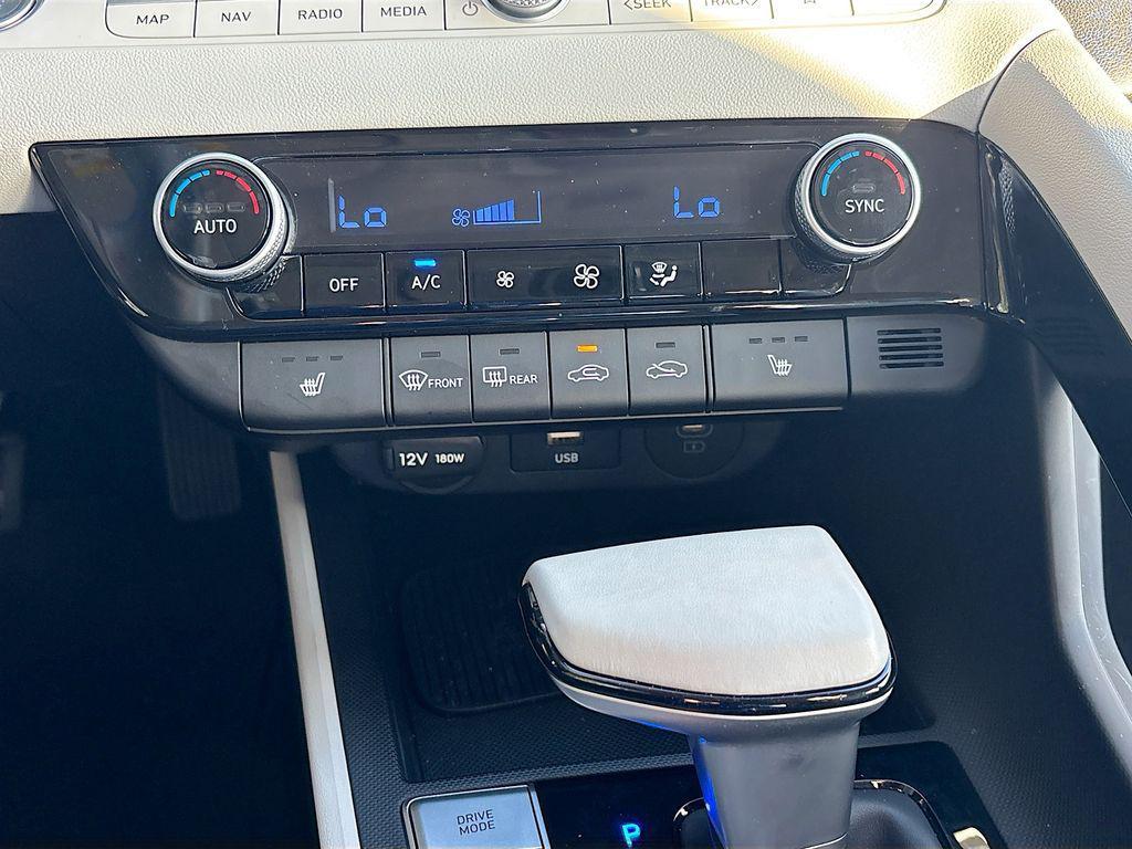 new 2025 Hyundai Elantra car, priced at $26,381