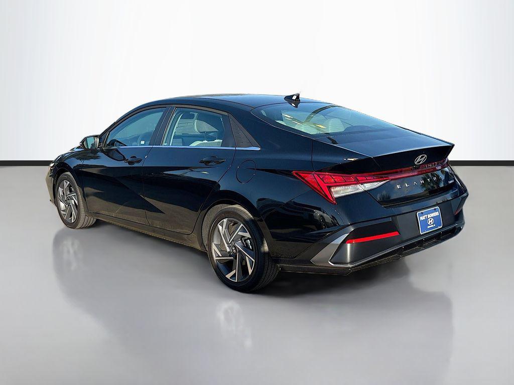 new 2025 Hyundai Elantra car, priced at $26,381