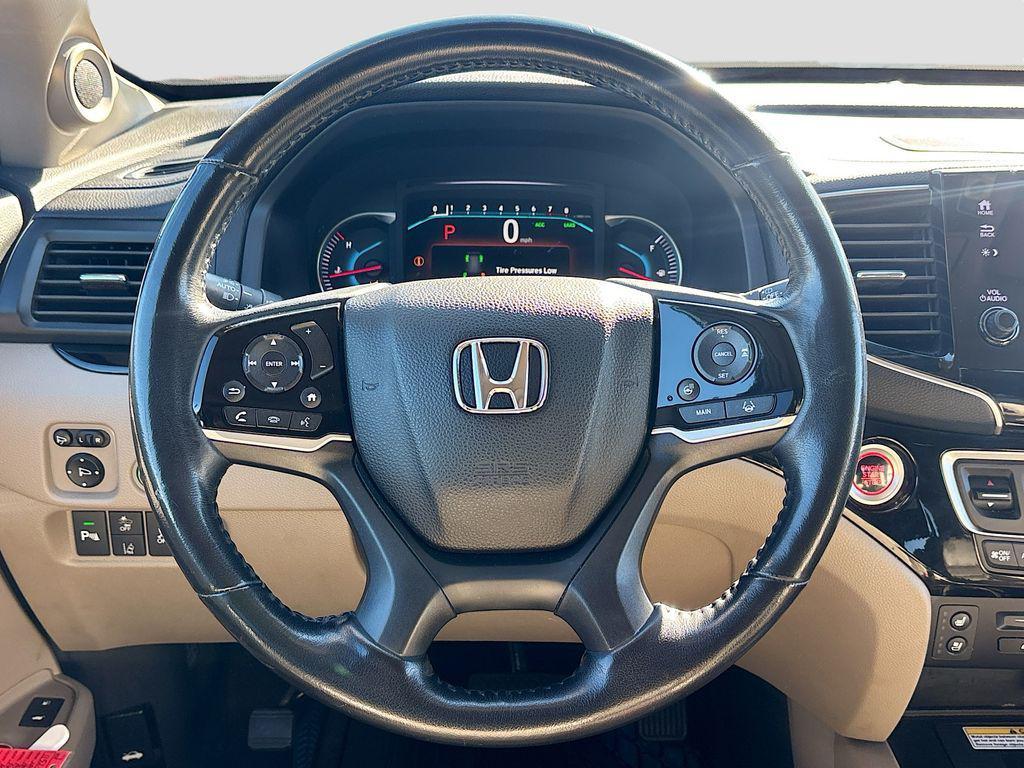 used 2021 Honda Pilot car, priced at $24,949