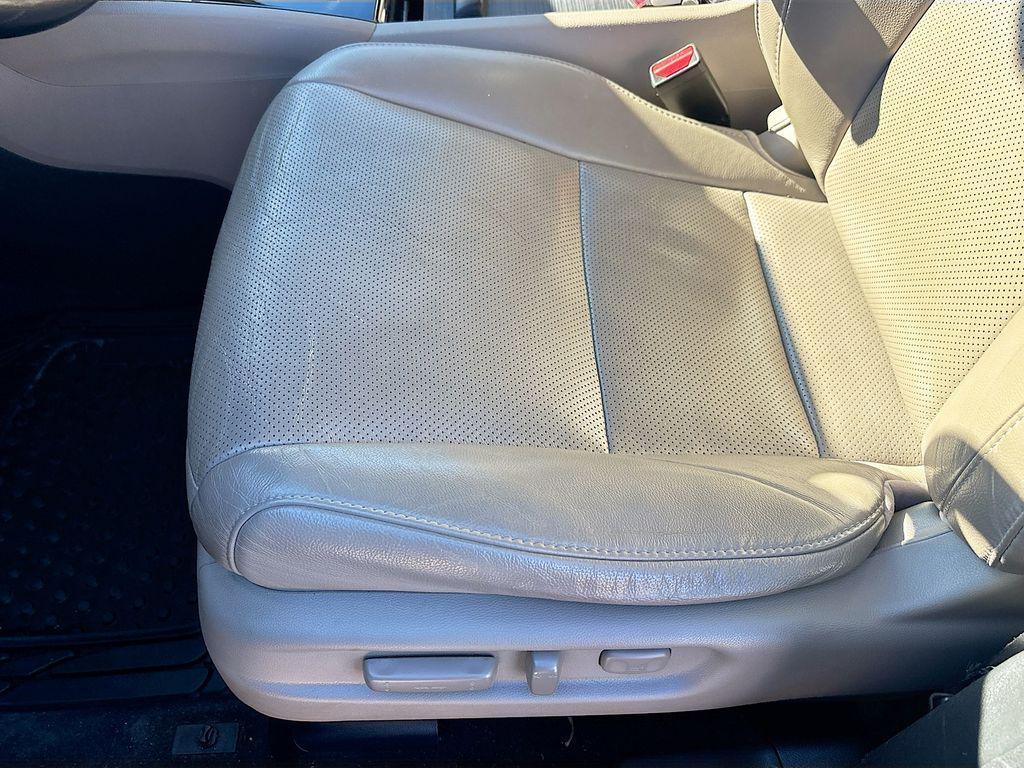 used 2021 Honda Pilot car, priced at $24,949