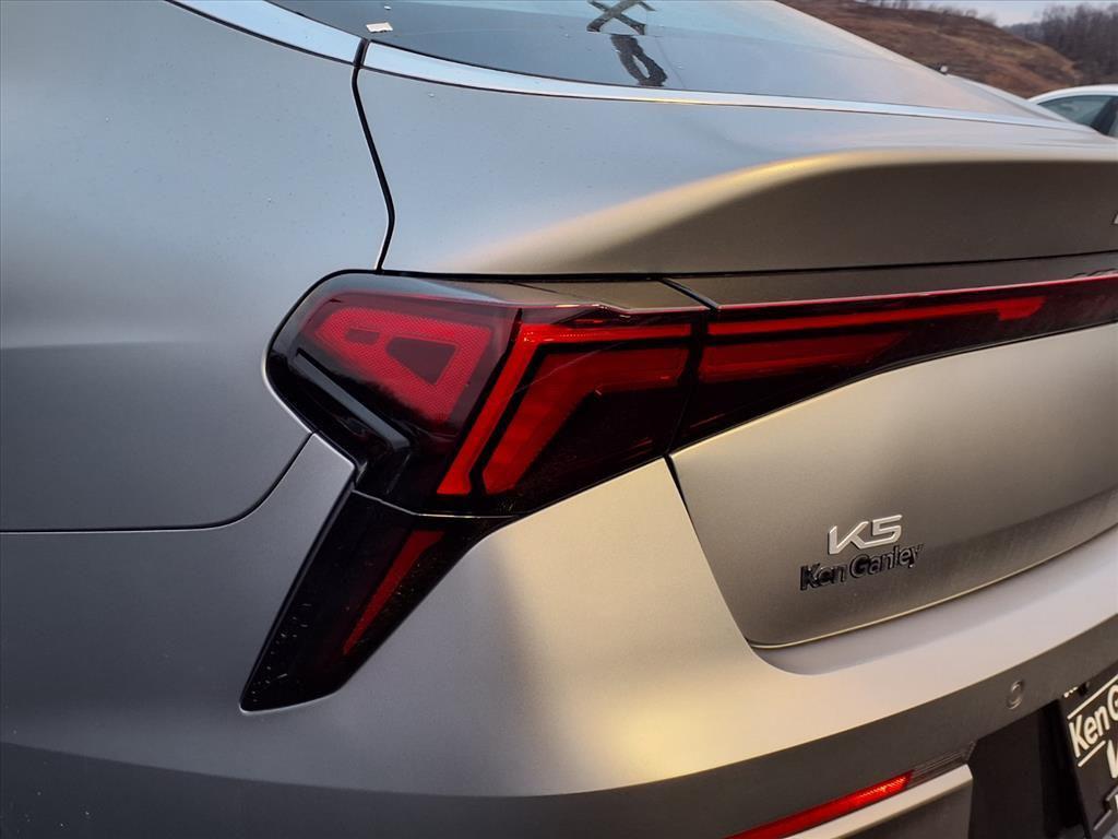 new 2026 Kia K5 car, priced at $32,485