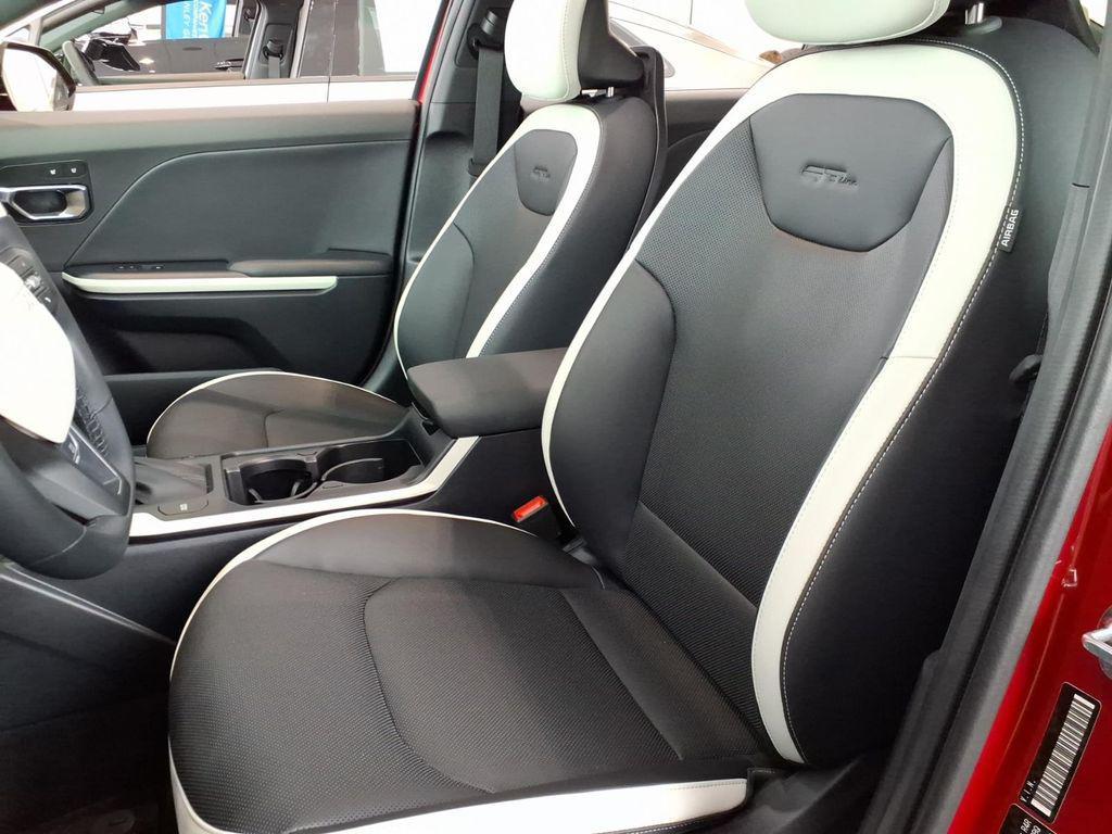 new 2025 Kia K4 car, priced at $24,970