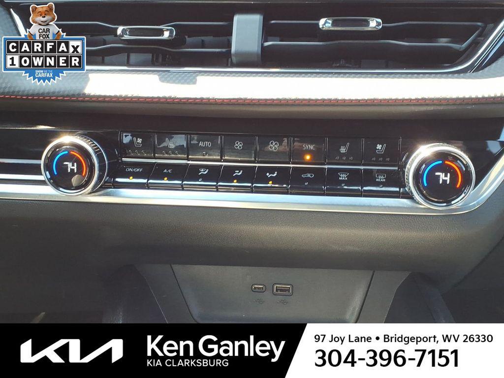 used 2025 Chevrolet Equinox car, priced at $28,293