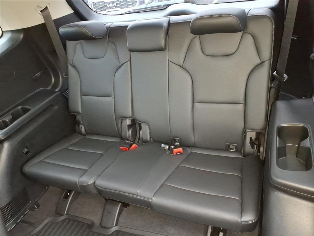 new 2025 Kia Telluride car, priced at $40,390