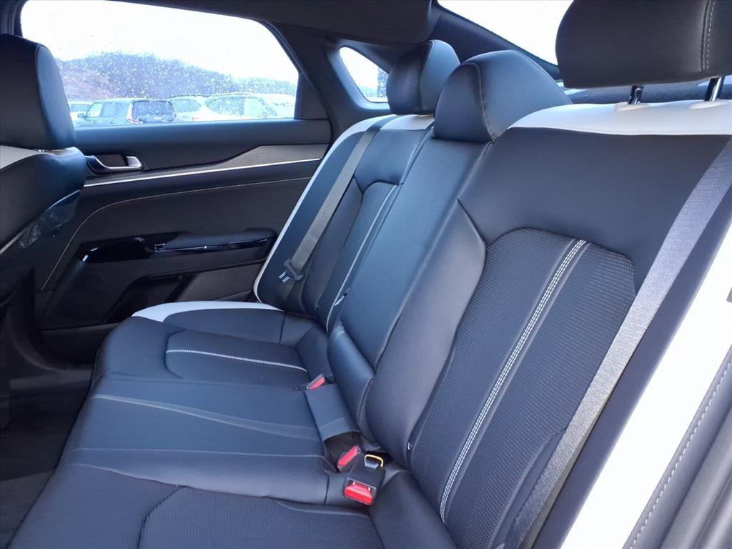 new 2026 Kia K5 car, priced at $33,630