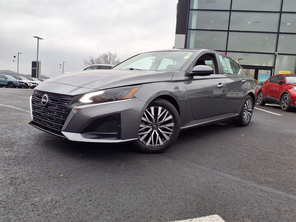 used 2023 Nissan Altima car, priced at $18,500