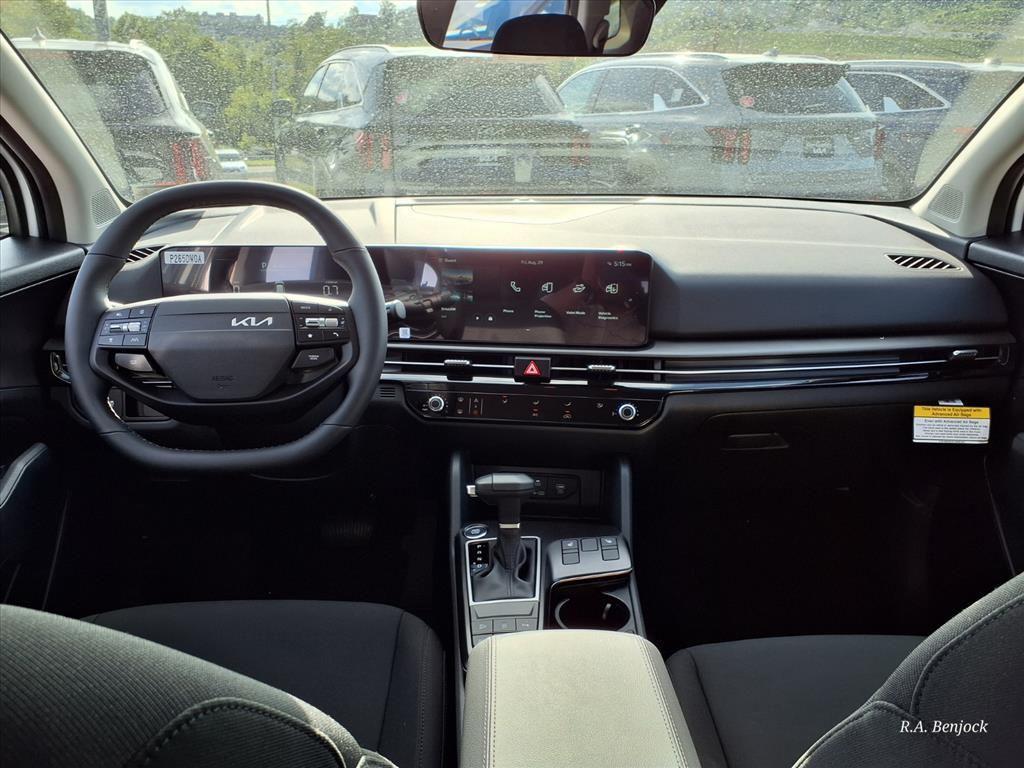 new 2026 Kia Sportage car, priced at $33,975