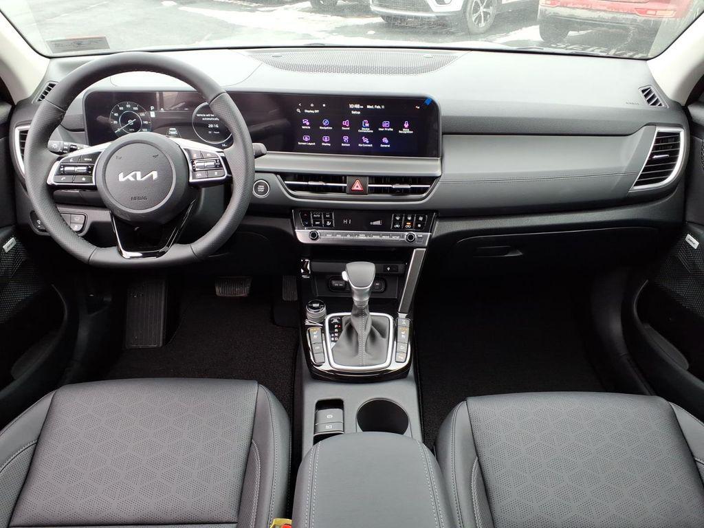 new 2026 Kia Seltos car, priced at $31,585
