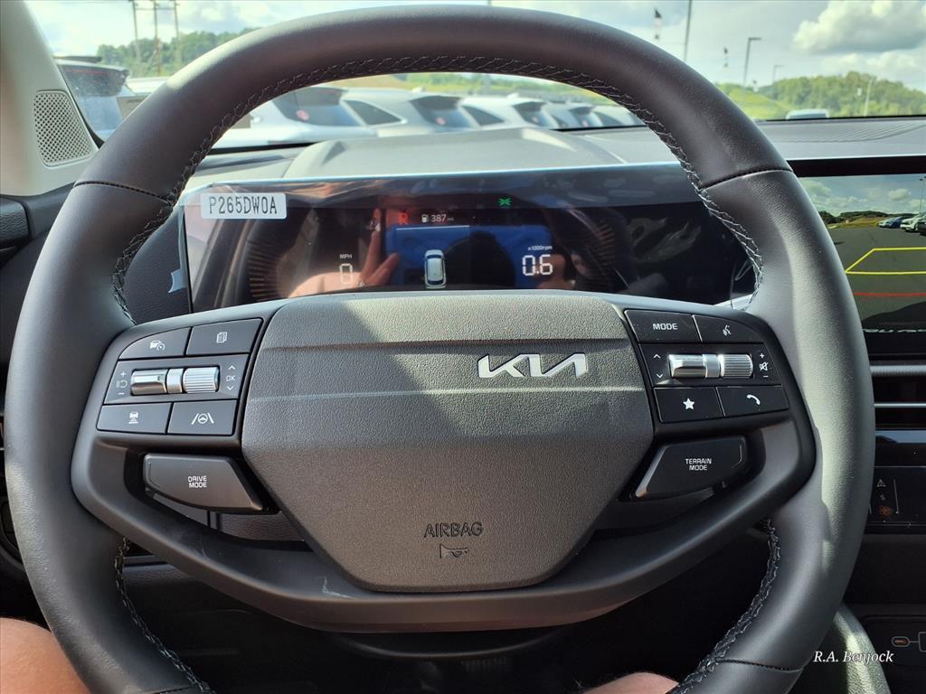 new 2026 Kia Sportage car, priced at $34,670