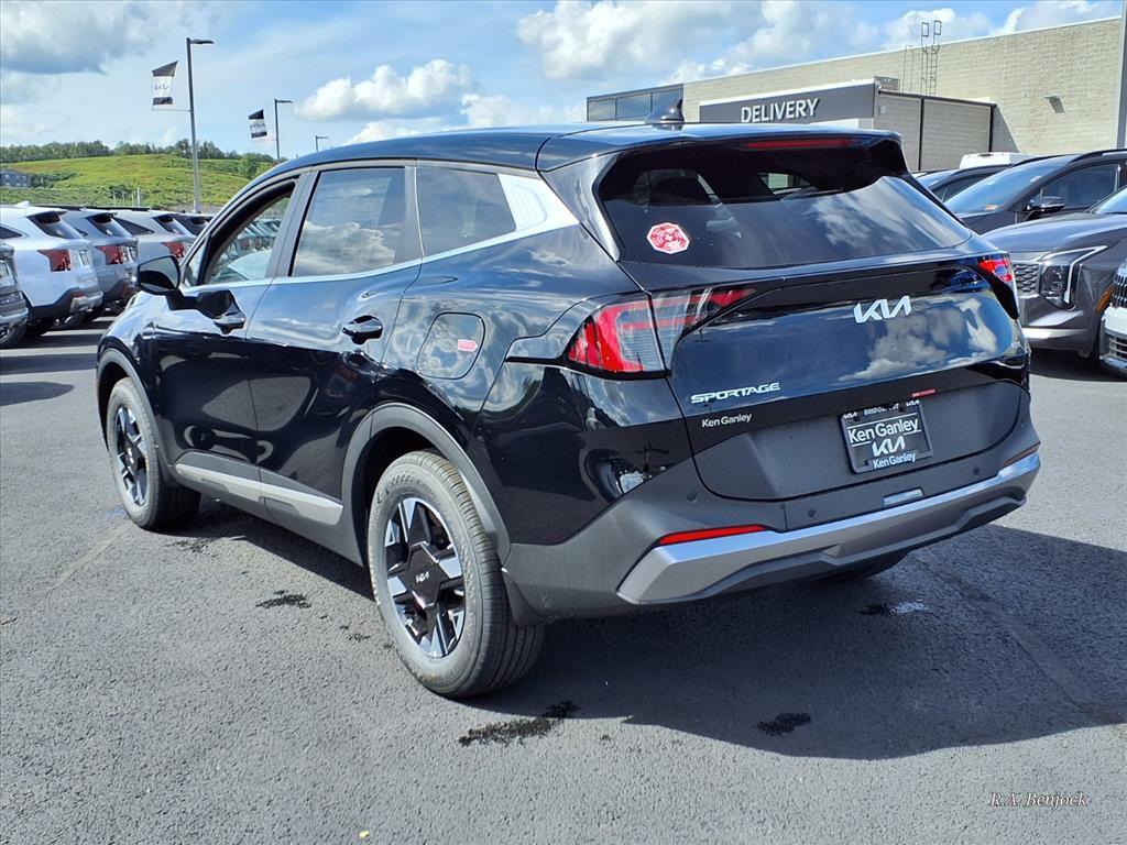 new 2026 Kia Sportage car, priced at $34,670
