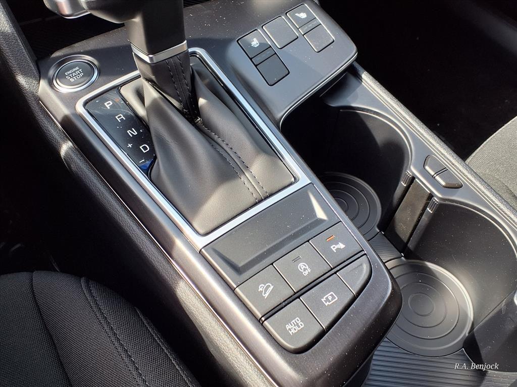 new 2026 Kia Sportage car, priced at $34,670