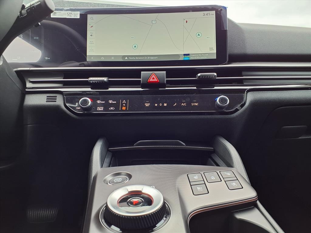 new 2026 Kia Sportage Hybrid car, priced at $38,530