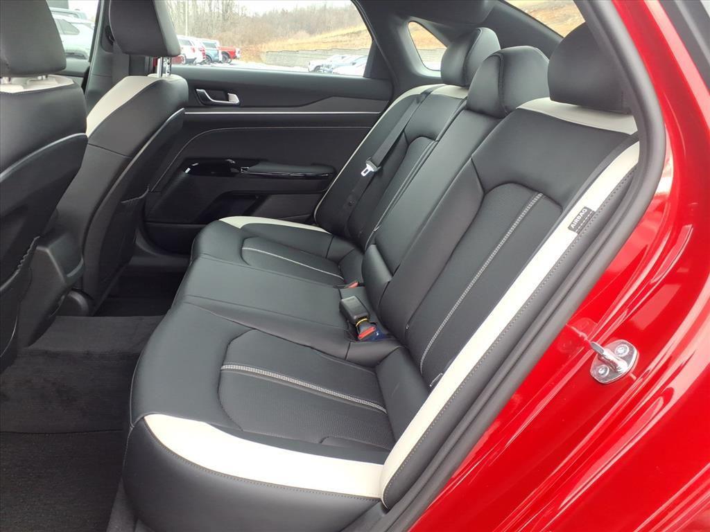 new 2026 Kia K5 car, priced at $32,085