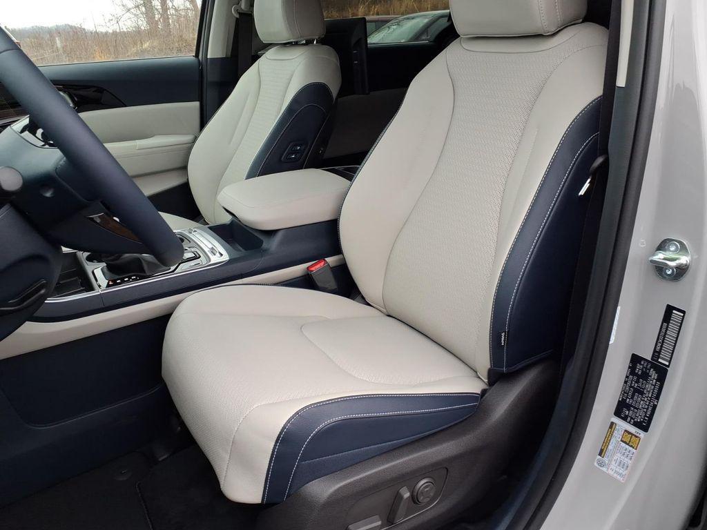 new 2026 Kia Carnival car, priced at $53,340