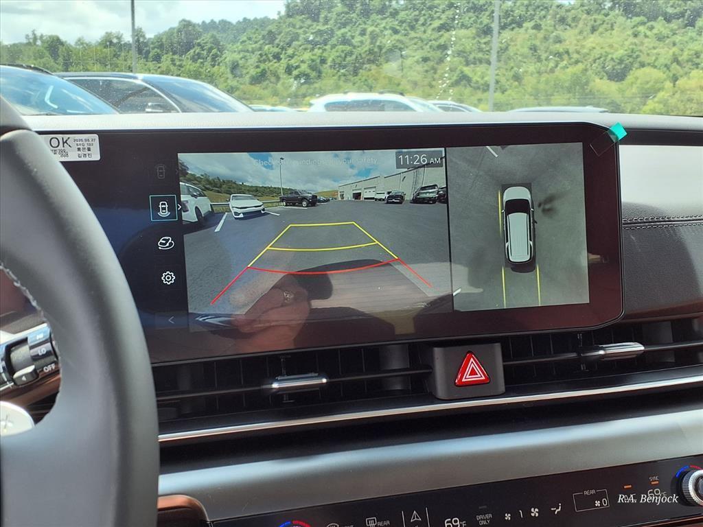 new 2026 Kia Carnival car, priced at $50,325