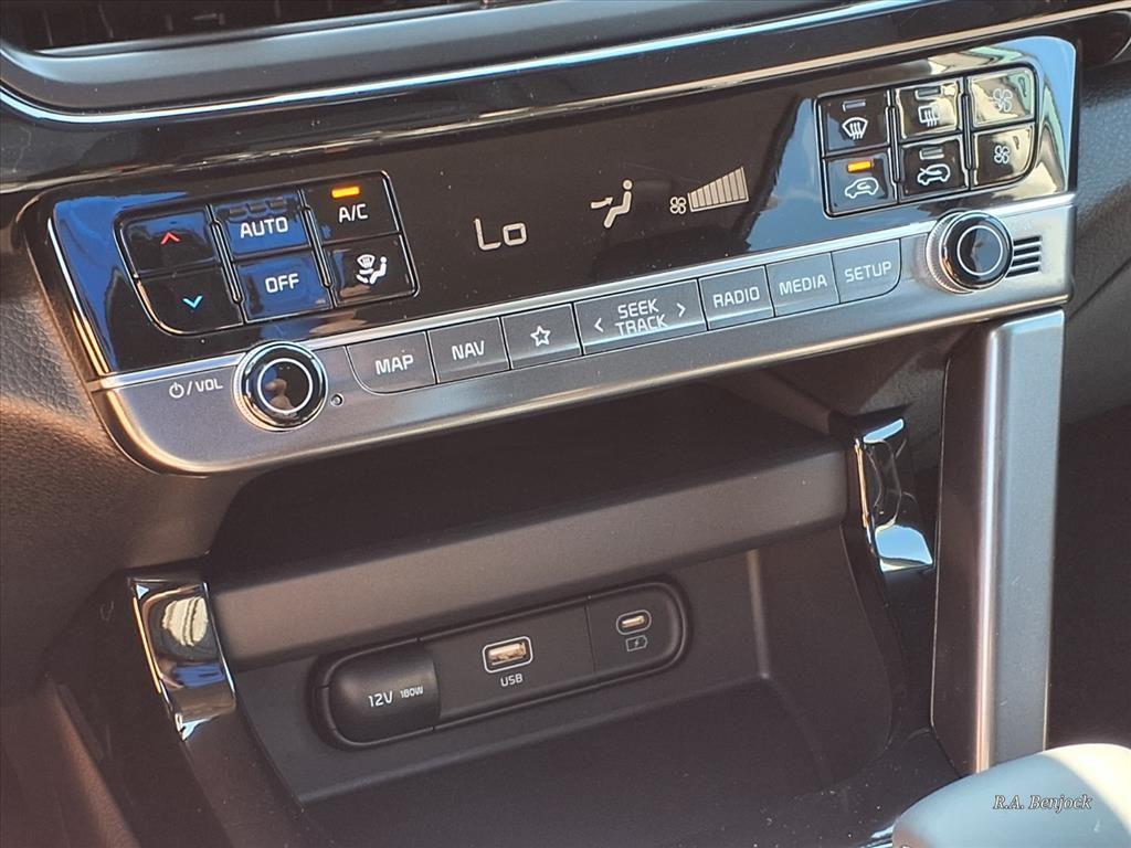 new 2026 Kia Seltos car, priced at $28,215