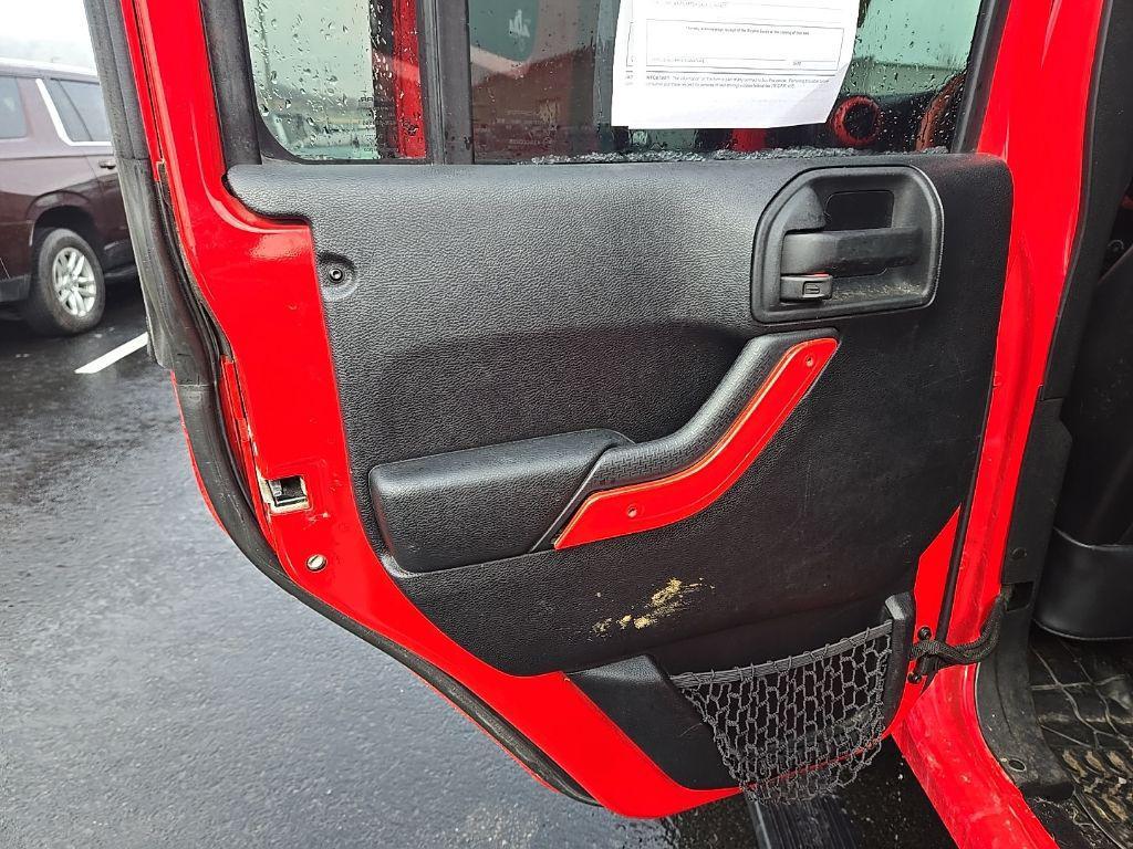 used 2015 Jeep Wrangler Unlimited car, priced at $17,725