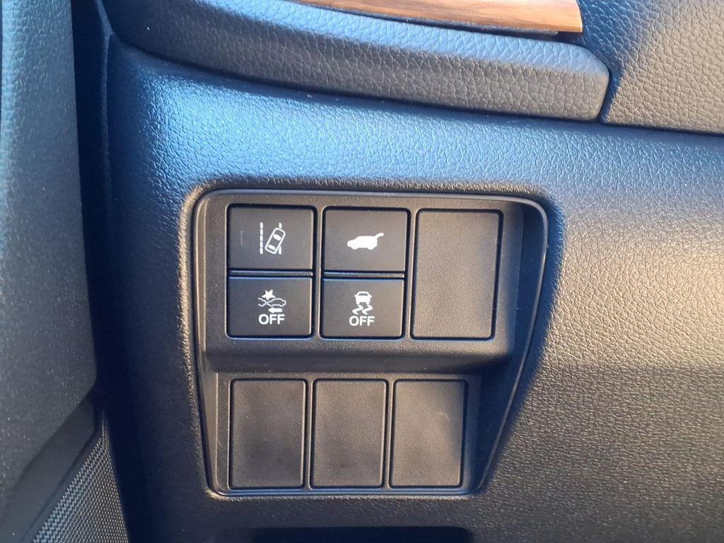 used 2022 Honda CR-V car, priced at $28,900