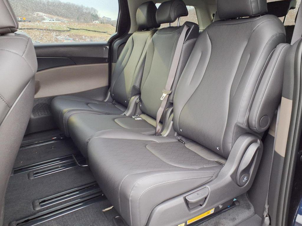 new 2026 Kia Carnival car, priced at $38,300