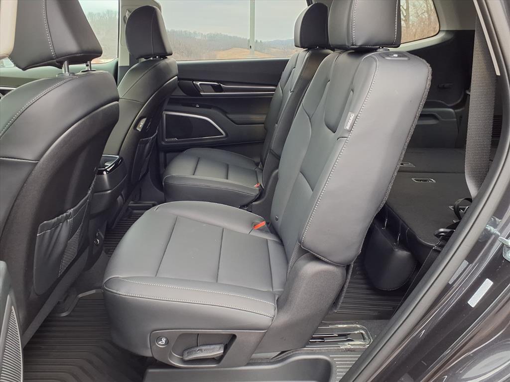 new 2025 Kia Telluride car, priced at $40,390