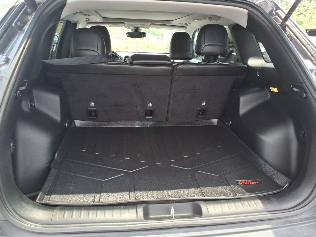 used 2019 Jeep Cherokee car, priced at $14,490