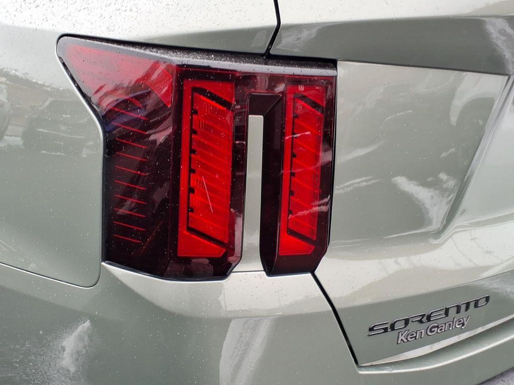 new 2026 Kia Sorento car, priced at $39,800