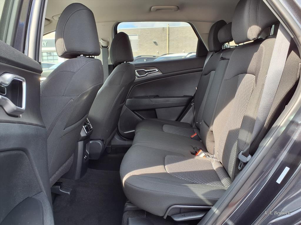 new 2026 Kia Sportage car, priced at $33,315